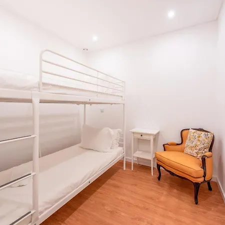 Appartamento Guestready - Bica Grande 27 Rc Lisbona